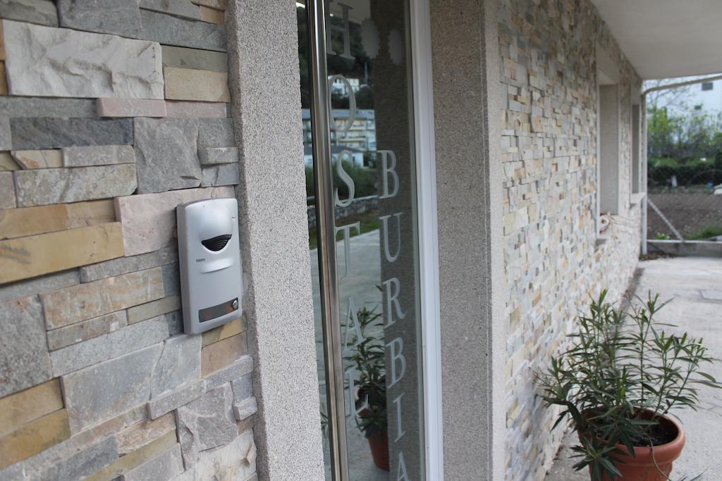 Hostal Burbia Villafranca Del Bierzo Exteriér fotografie